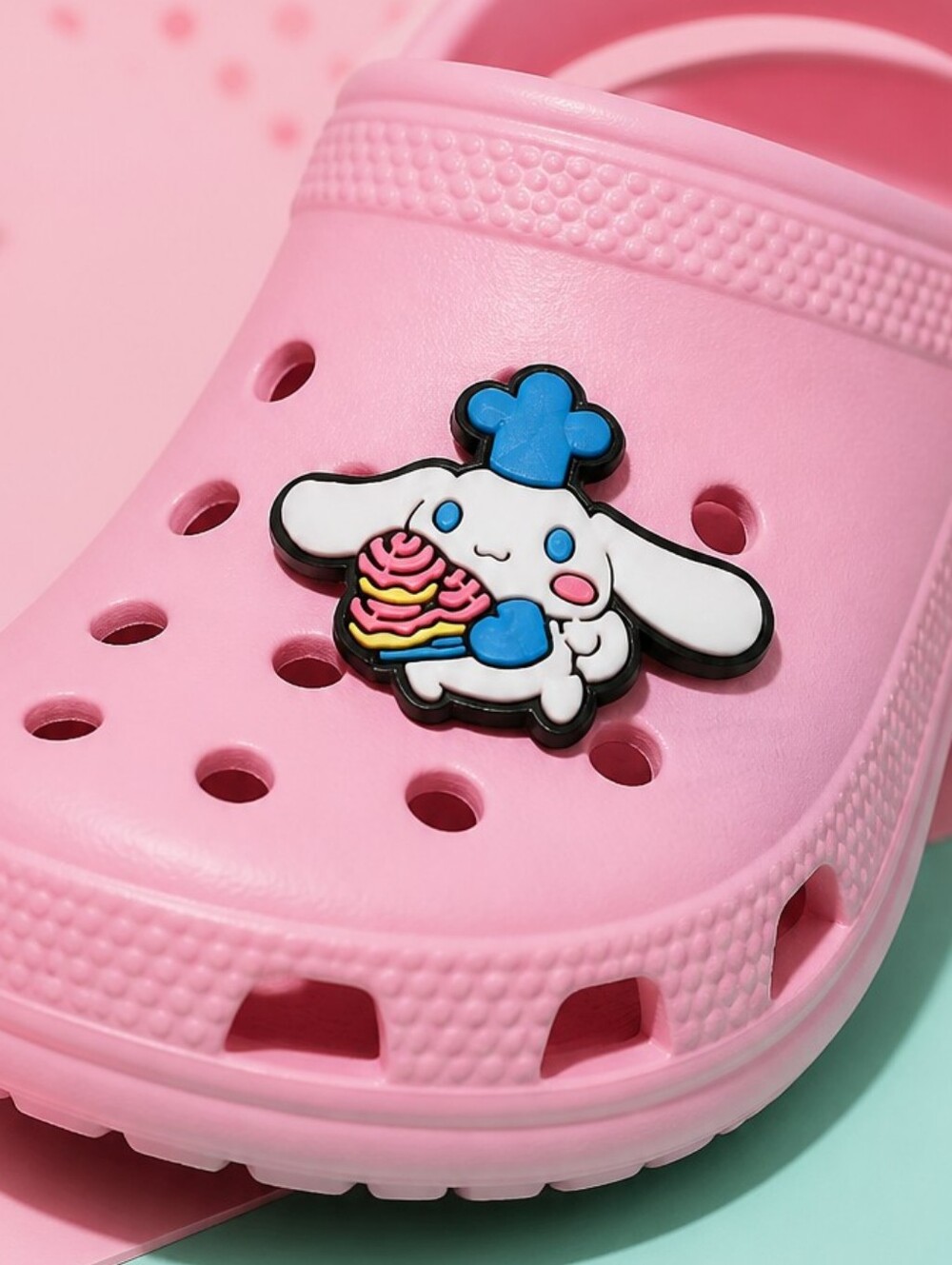 Cinnamoroll Chef Croc Charm Cinnamon Rolls Kawaii Hello Kitty Sanrio Jibbitz